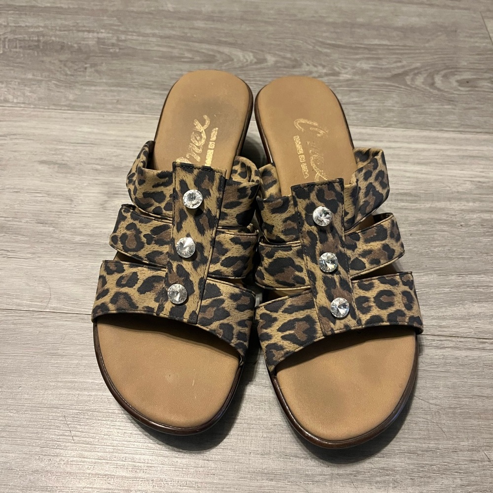 Leopard wedge sandals